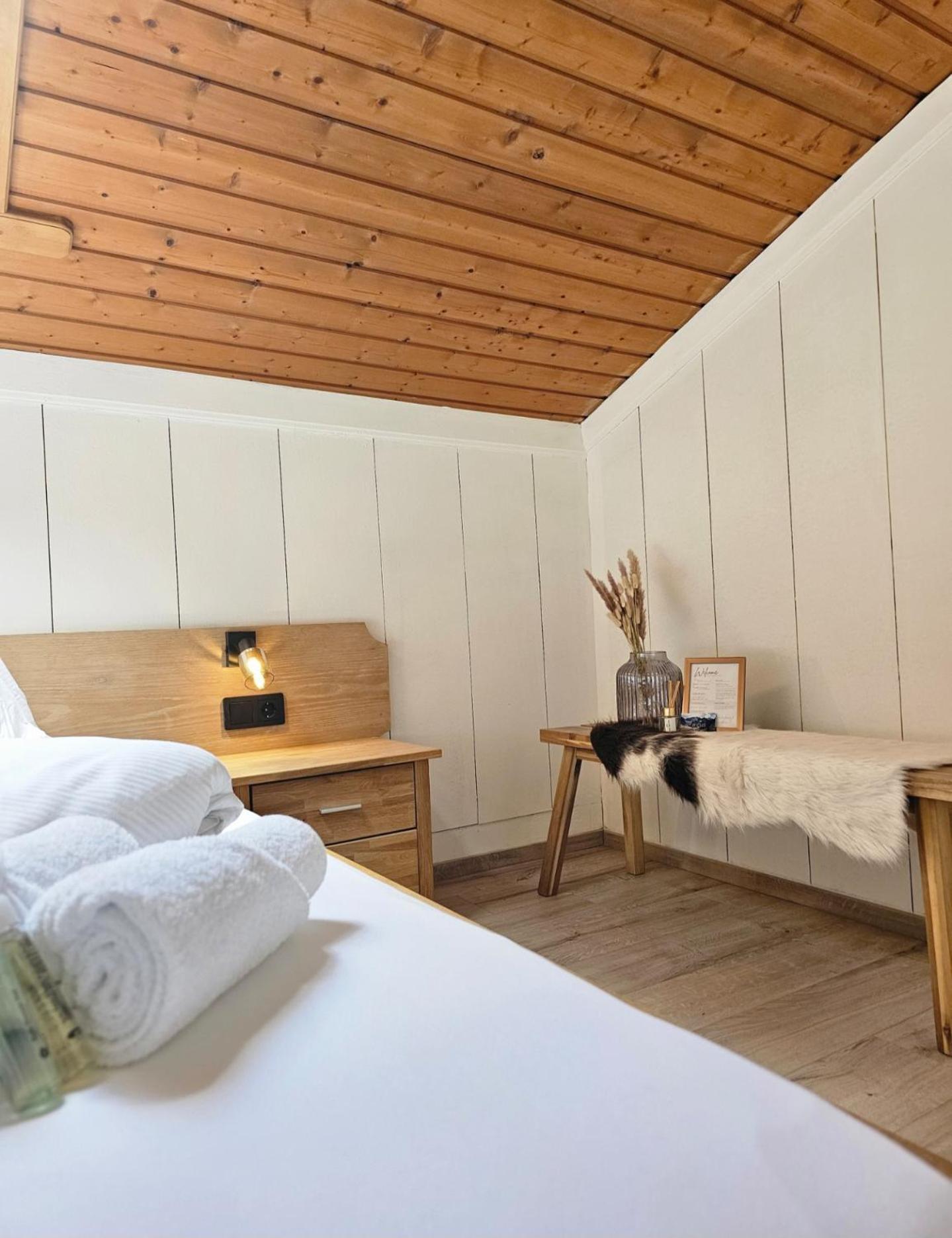 Haus Marinus Bed & Breakfast Йерценс Екстериор снимка