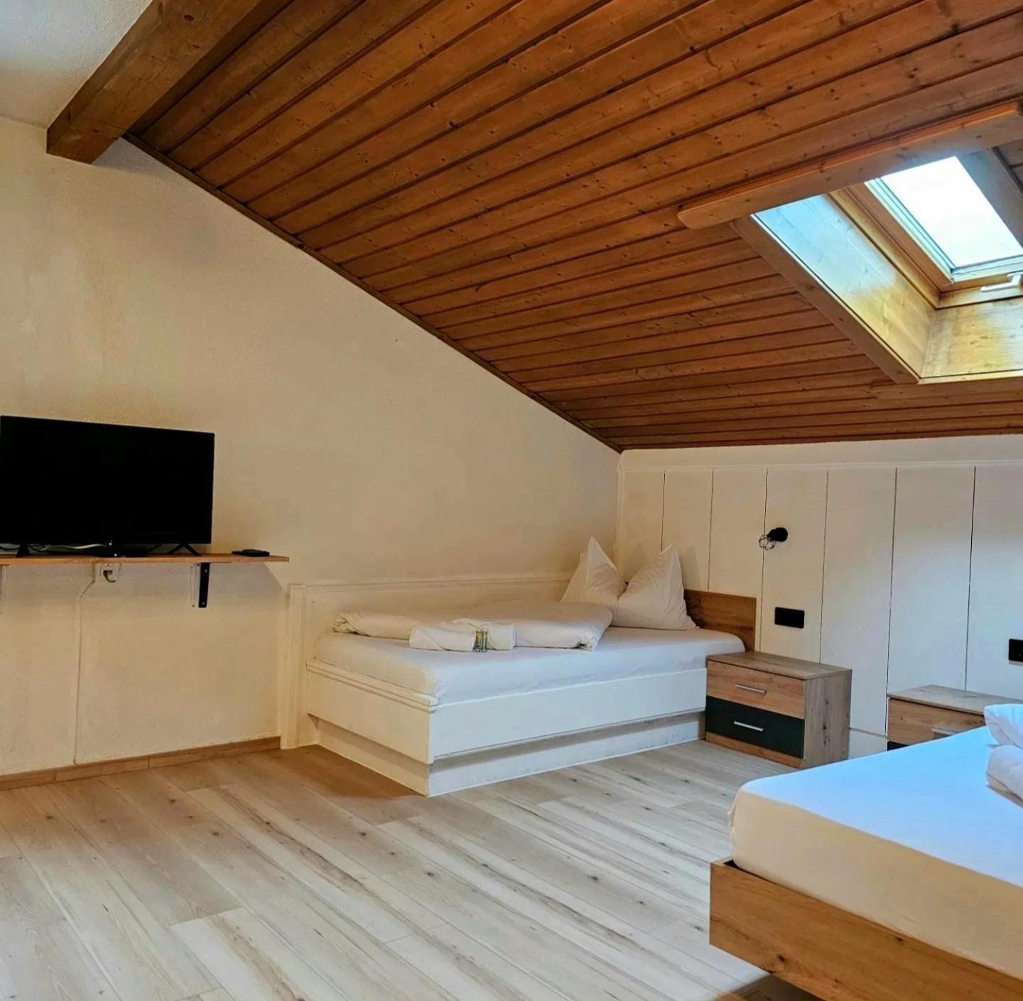 Haus Marinus Bed & Breakfast Йерценс Екстериор снимка