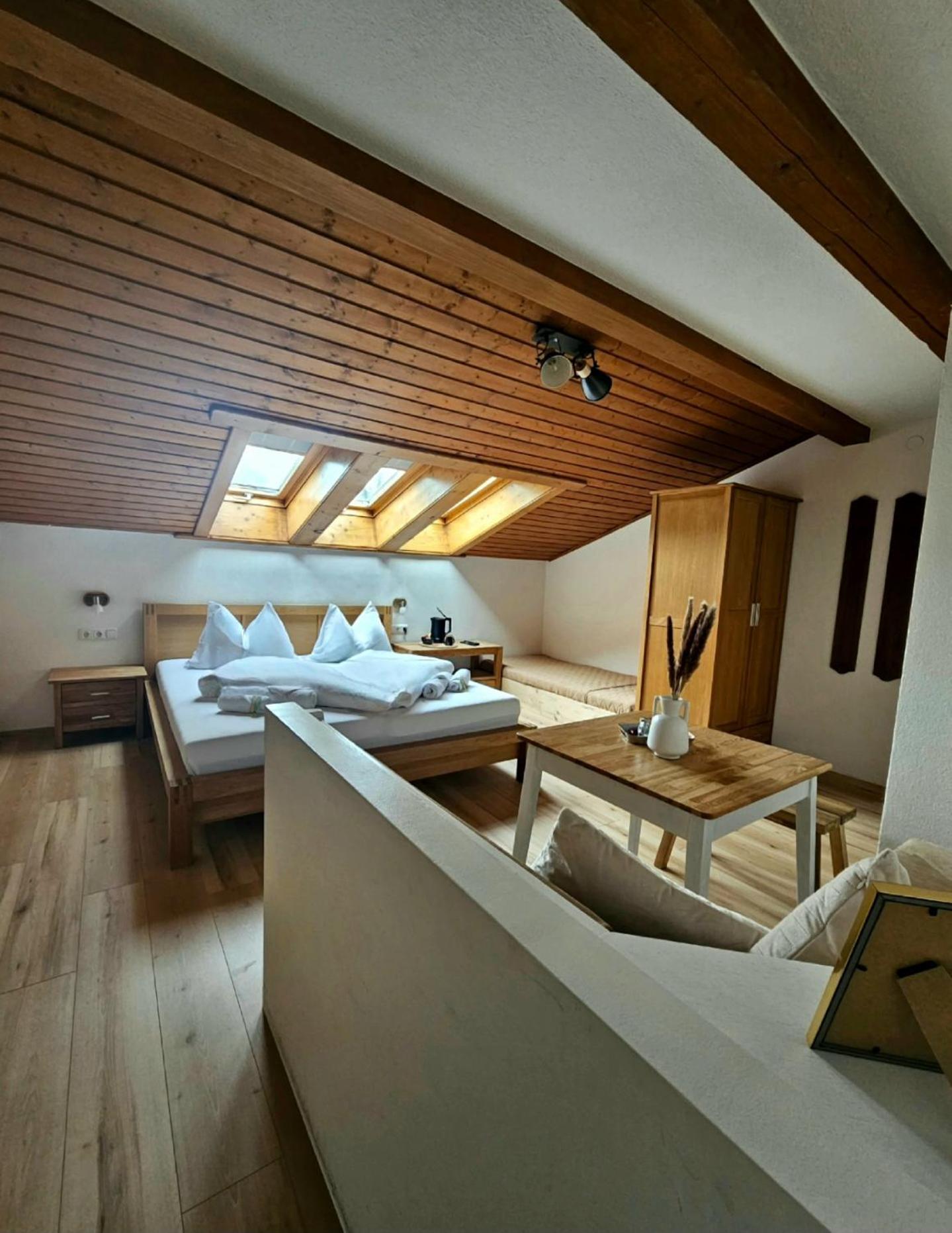 Haus Marinus Bed & Breakfast Йерценс Екстериор снимка