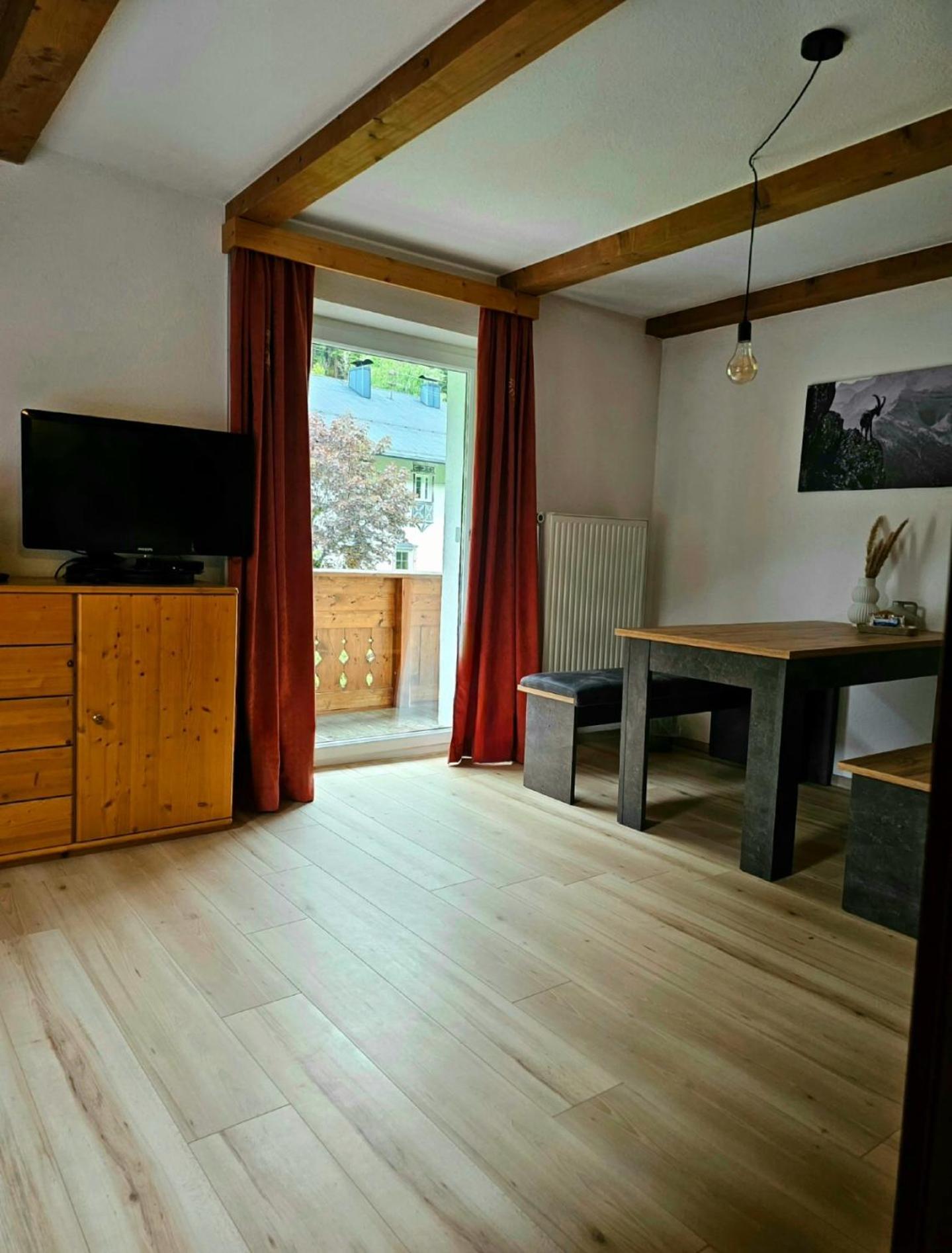 Haus Marinus Bed & Breakfast Йерценс Екстериор снимка